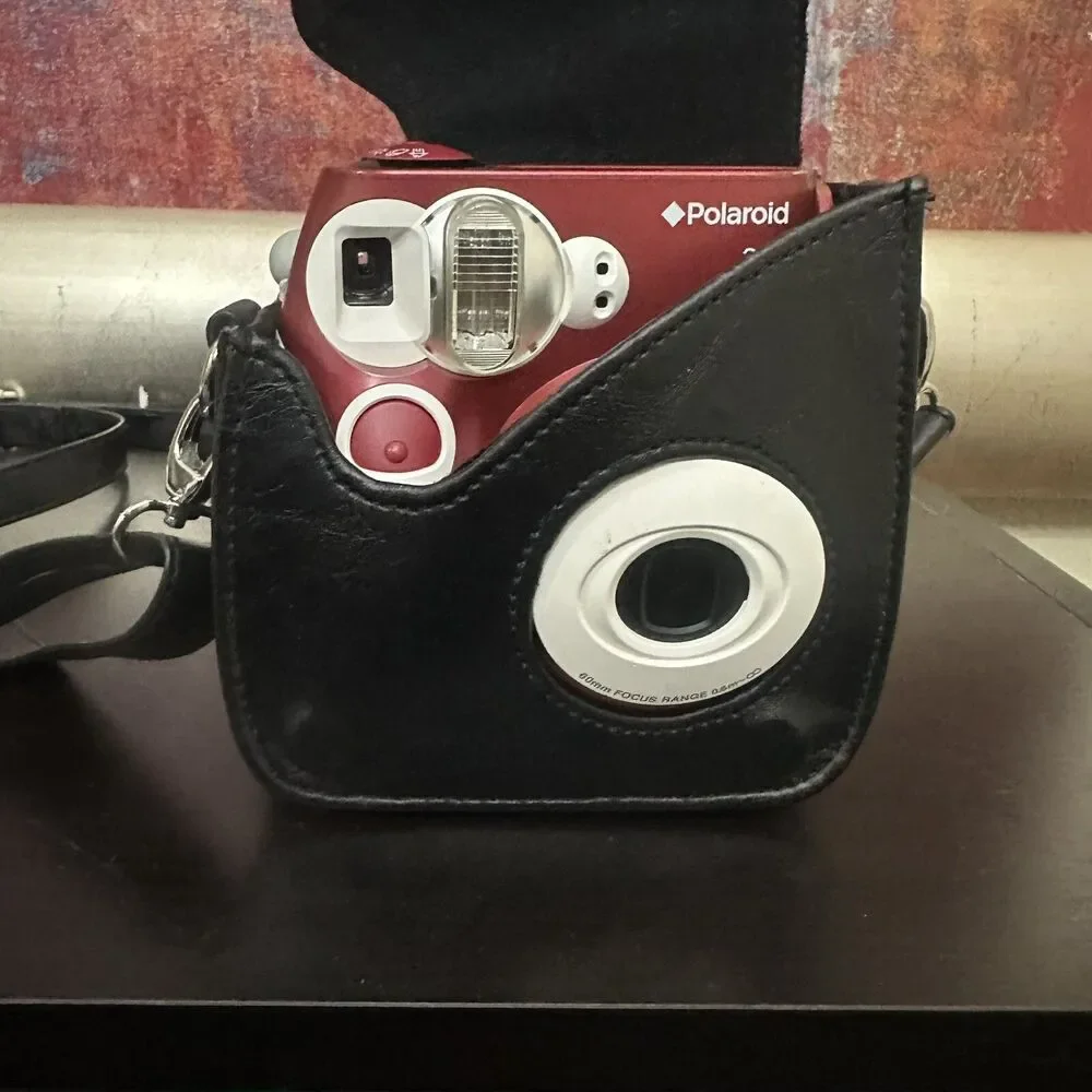 Polaroid 300 Red 60mm Focus Range Instant Camera, Tested and Working With Case